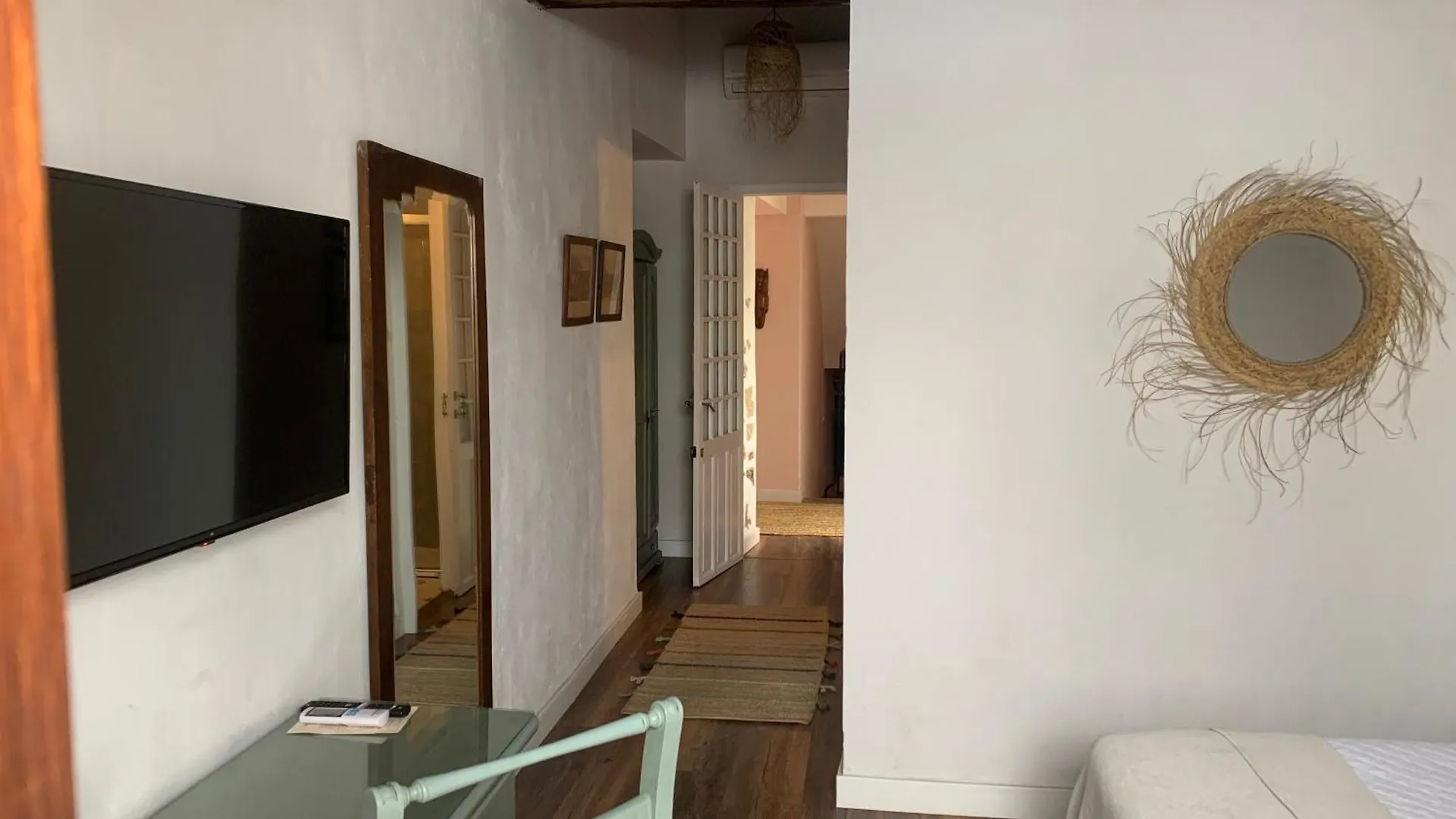 엘푸에르토데산타마리아 Patios Del Agua B&B