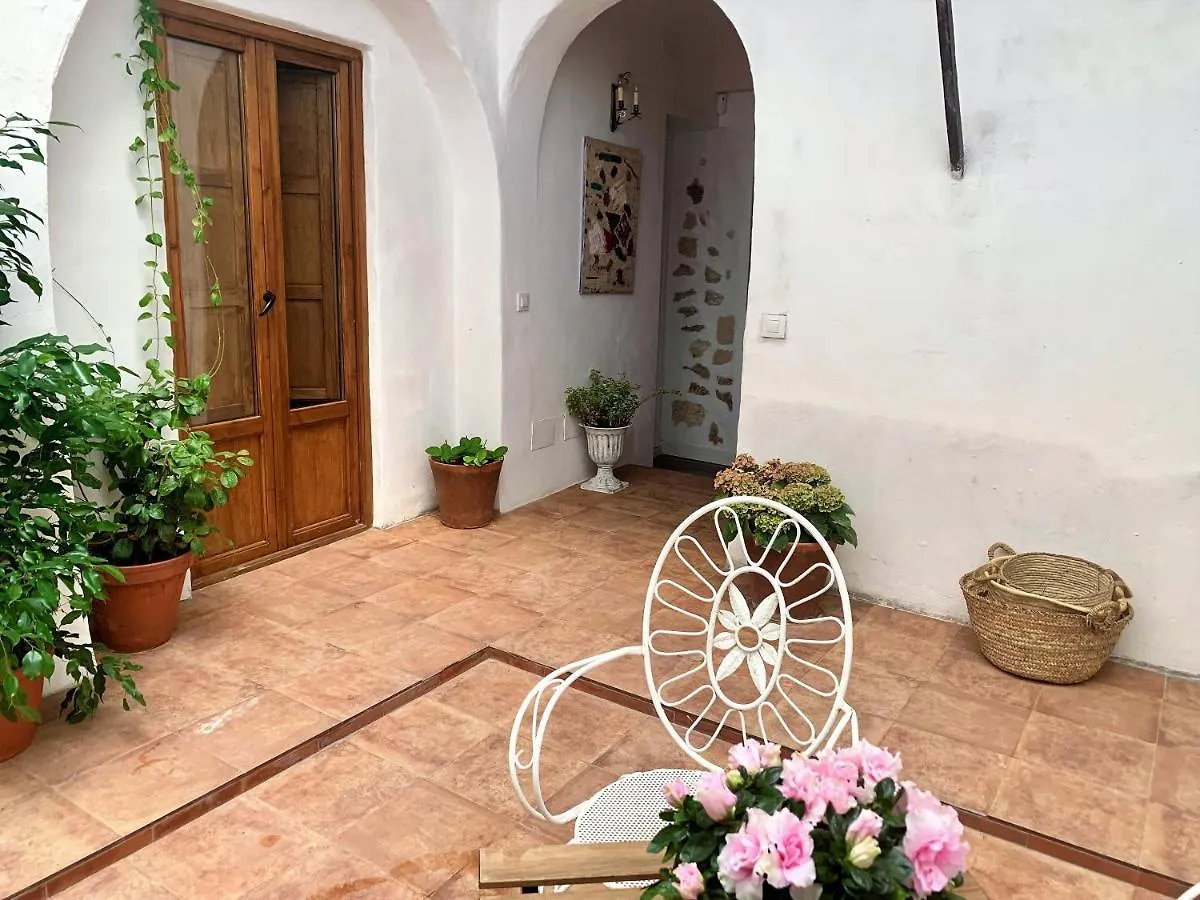 Patios Del Agua Bed & Breakfast El Puerto de Santa Maria