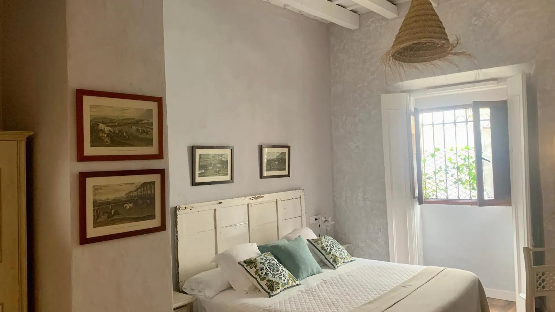 Patios Del Agua Bed & Breakfast El Puerto de Santa Maria Spain
